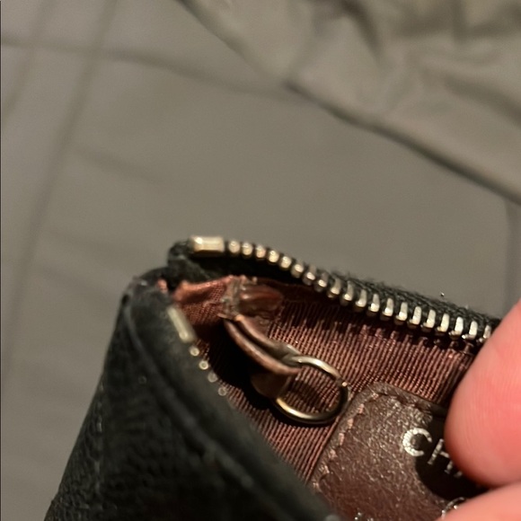 Chanel Black Quilted Leather Pouch - Picture 3 of 10